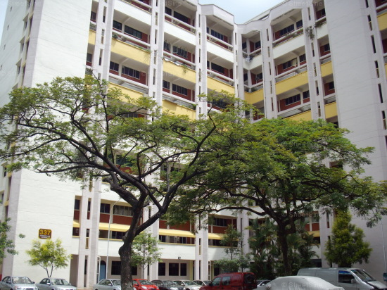 Blk 337 Jurong East Avenue 1 (Jurong East), HDB Executive #167652